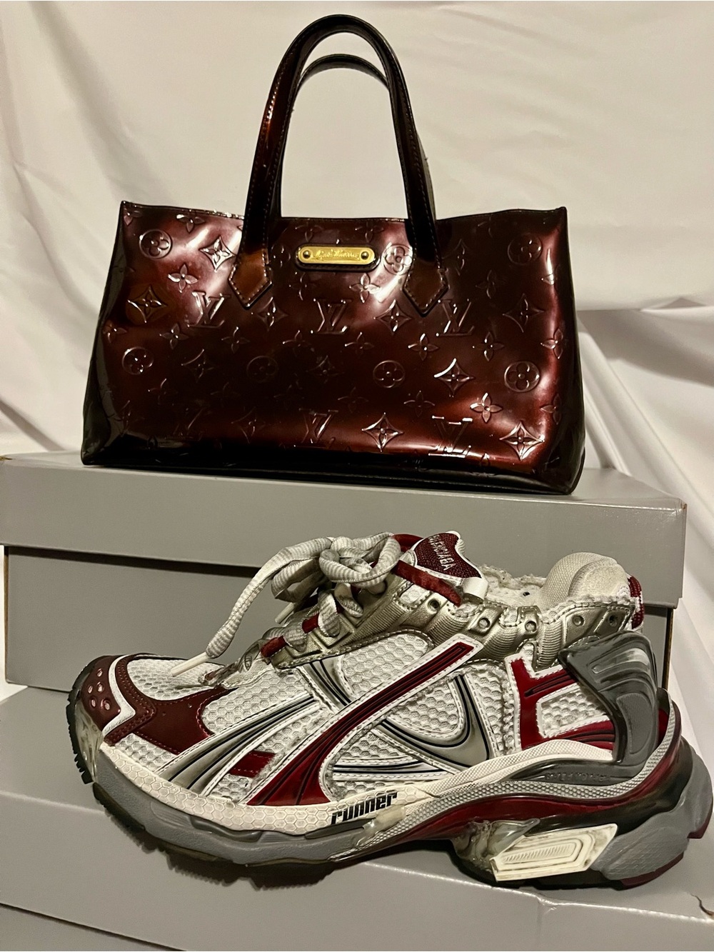 PURSE+SHOES Louis Vuitton Burgundy Vernis Alma Top Handle & Balenciago Runner